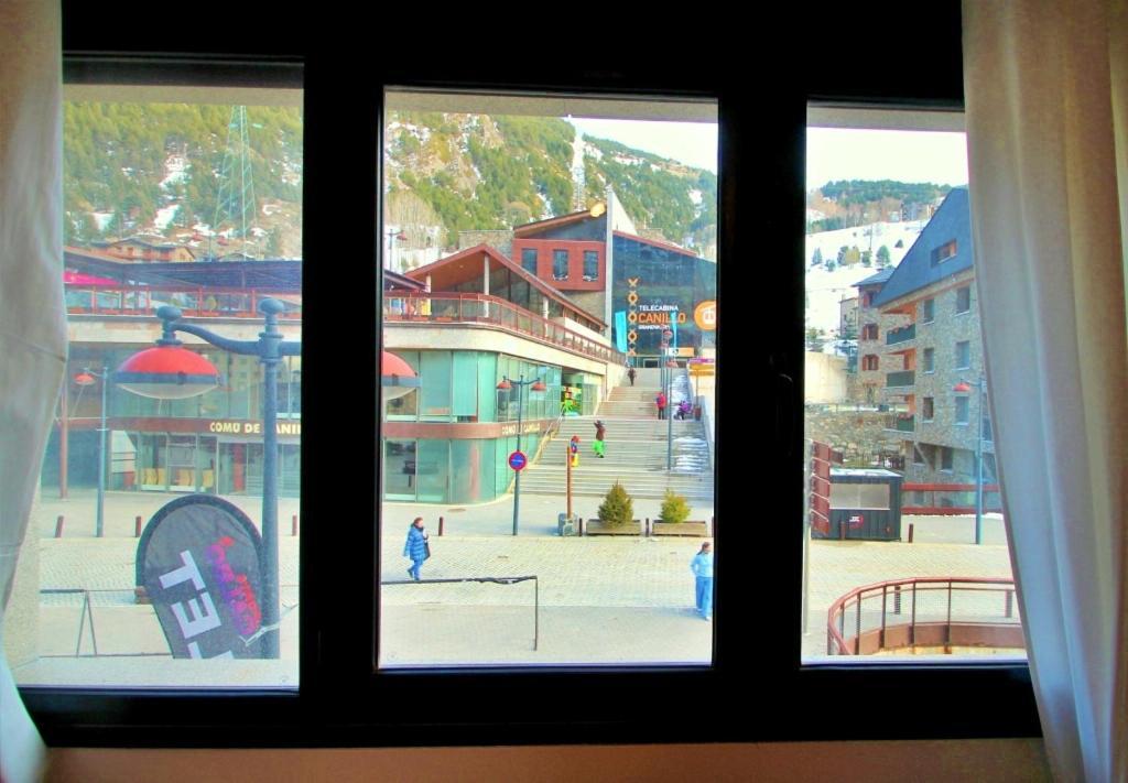 Areny, Canillo Centro, En Frente Del Telecabina De Grandvalira Extérieur photo